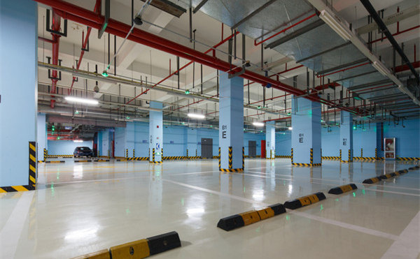 停車場地坪漆色彩趨勢-美地化工 停車場地坪漆色彩趨勢-美地化工